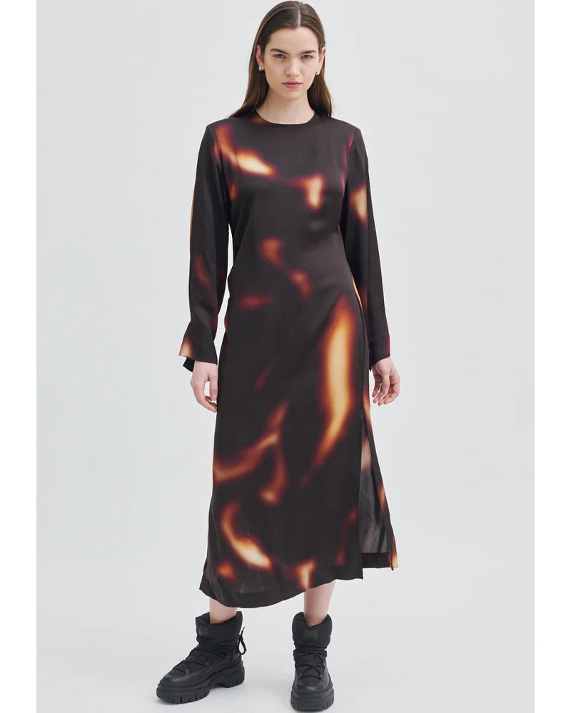Second Female Glowing Dress
