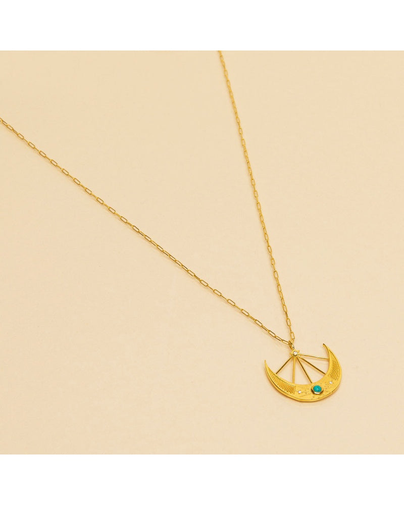 Une a Une Large Moon Necklace