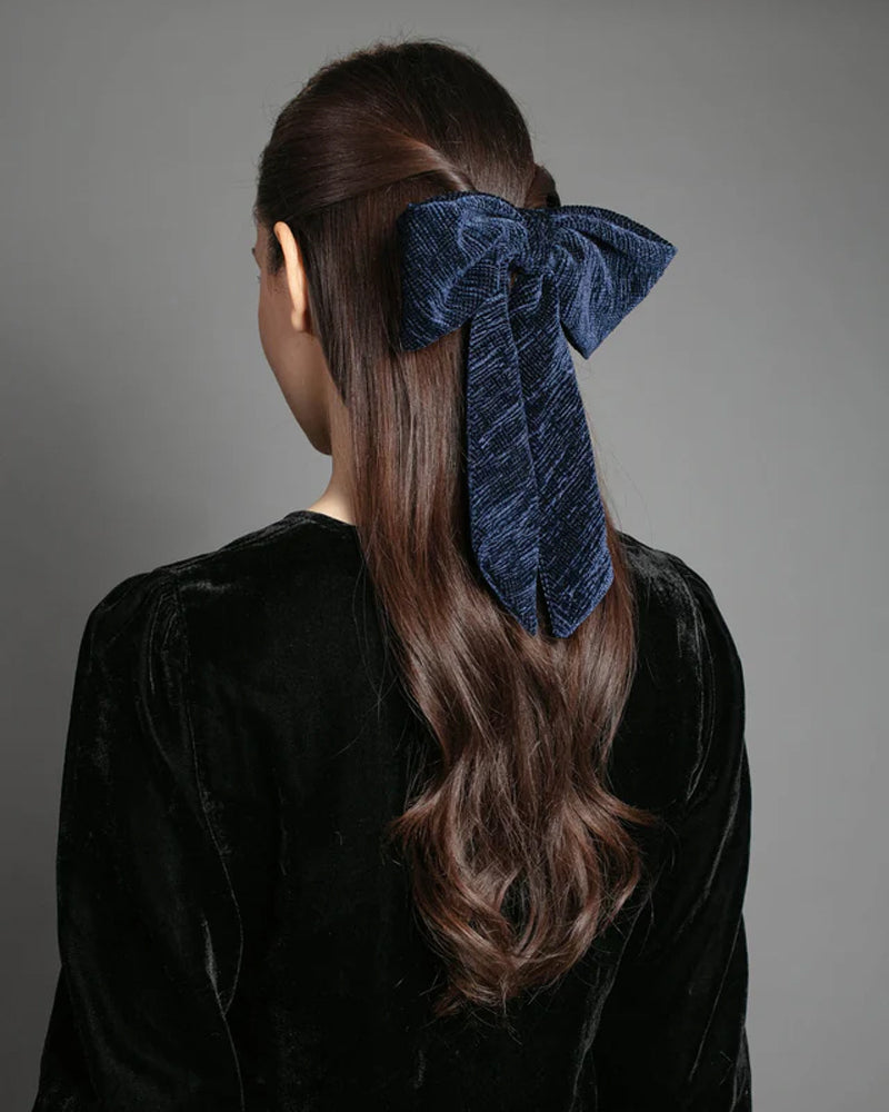 Nooki Crinkle Velvet Bow - Navy