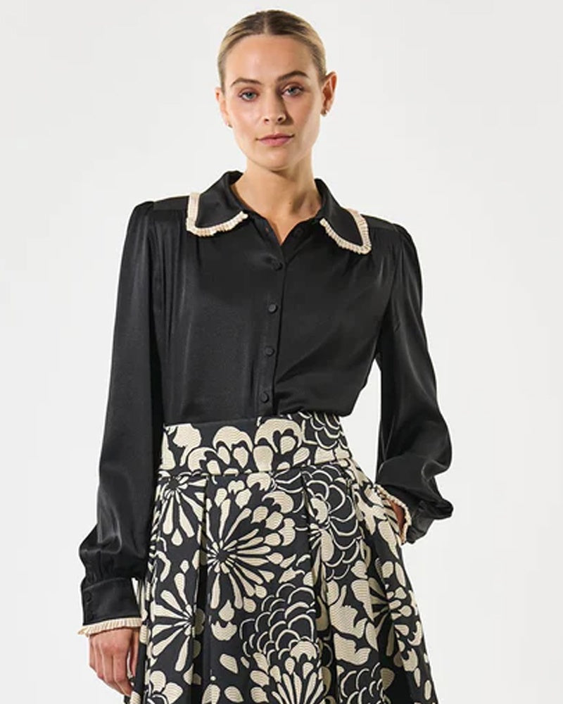 Kudibal Uma Blouse - Black/Porcelain