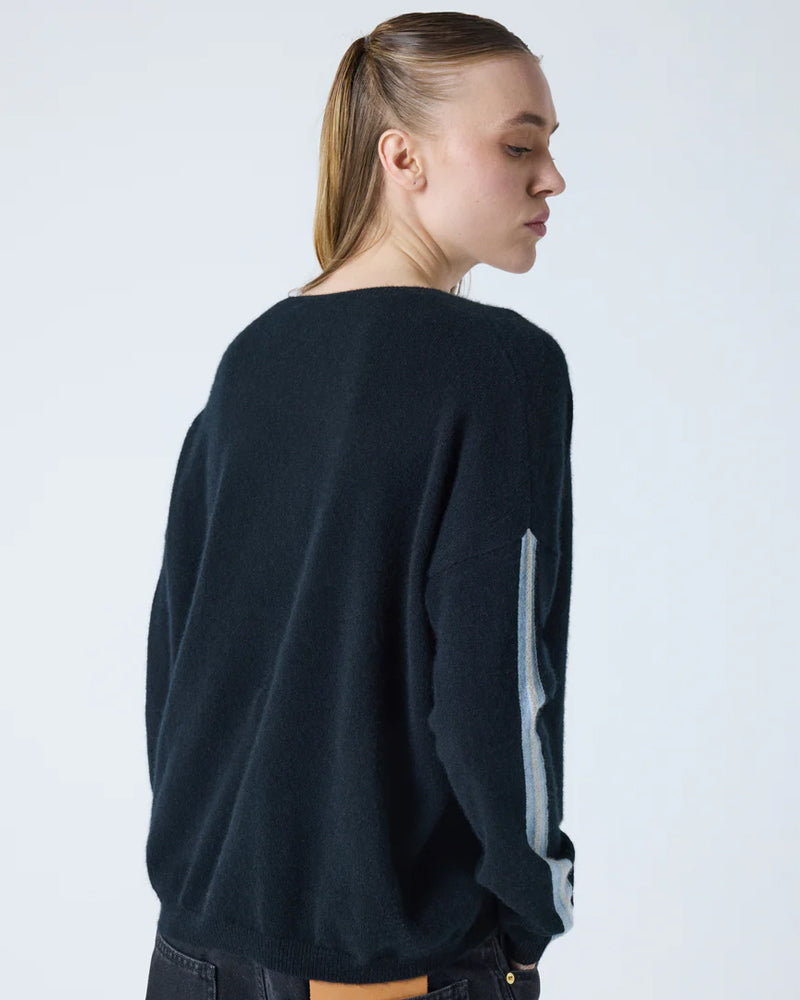 Absolut Cashmere Alexia Jumper - Black