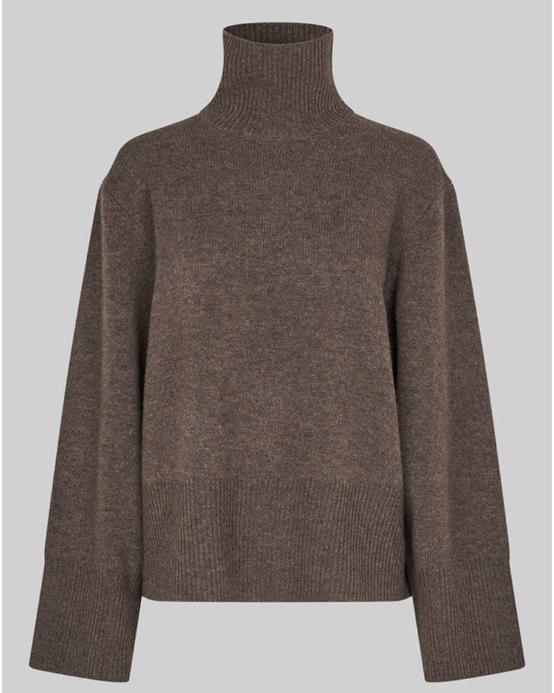 Second Female Alpha Knit - Delicioso