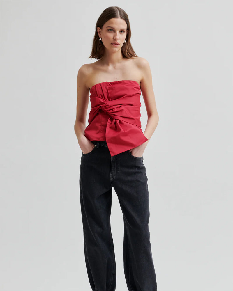 Second Female Bow Top - Persian Red