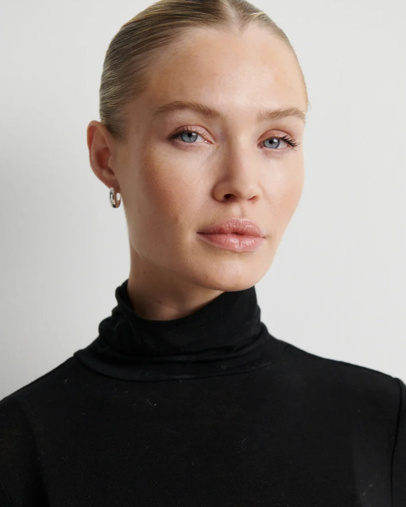 Second Female Matima Top - Black