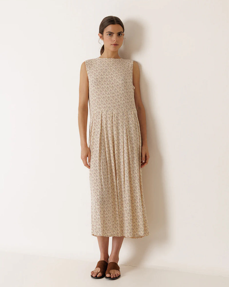 Indi and Cold Dress MI140 - Ecru