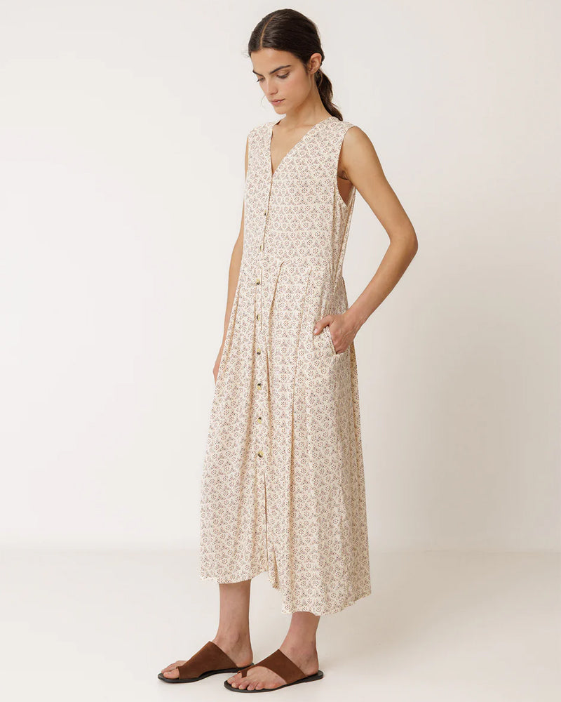 Indi and Cold Dress MI140 - Ecru