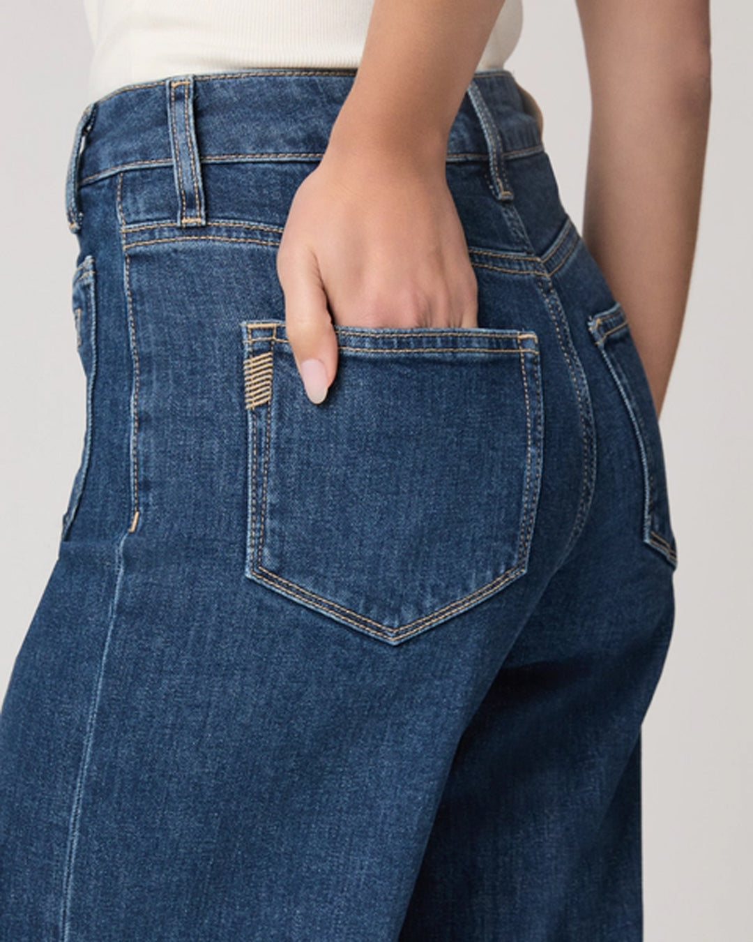 Paige Anessa Jeans - Navigator