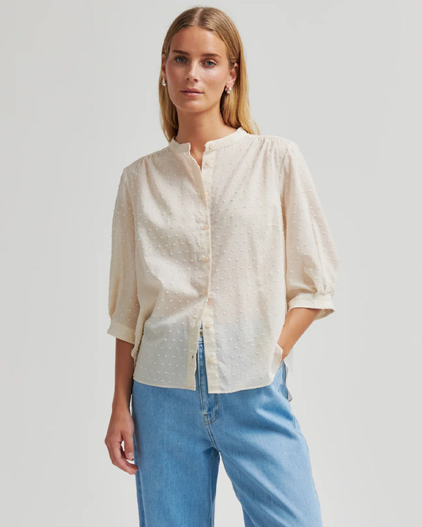 Second Female Celiva Shirt - Eggnog