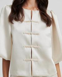 Second Female Perlla Blouse