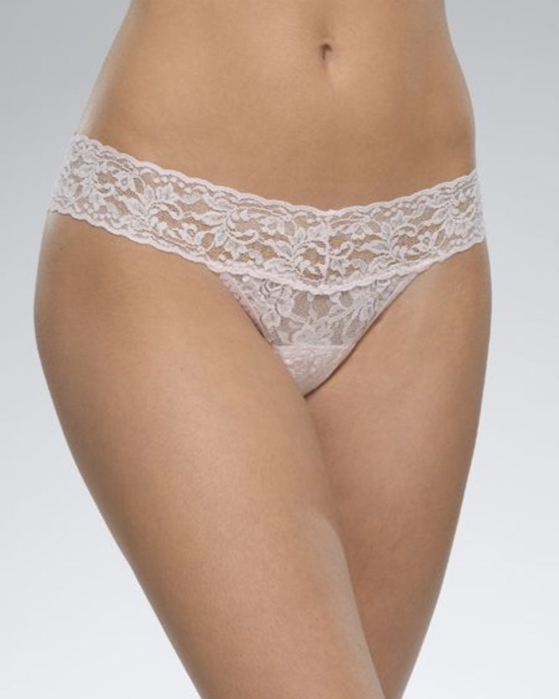 Hanky Panky Signature Lace Low Rise Thong - Bliss